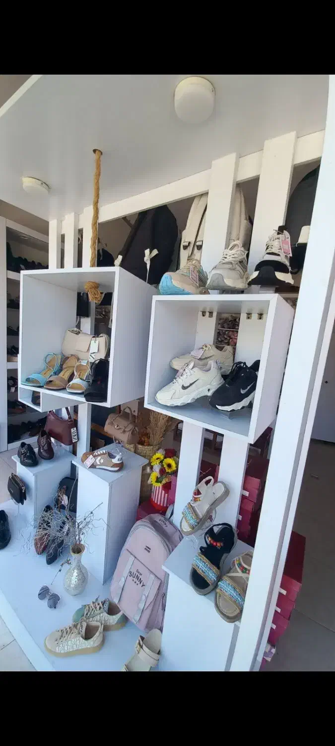 ویترین|فروشگاه و مغازه|رشت, نیروی دریایی|دیوار