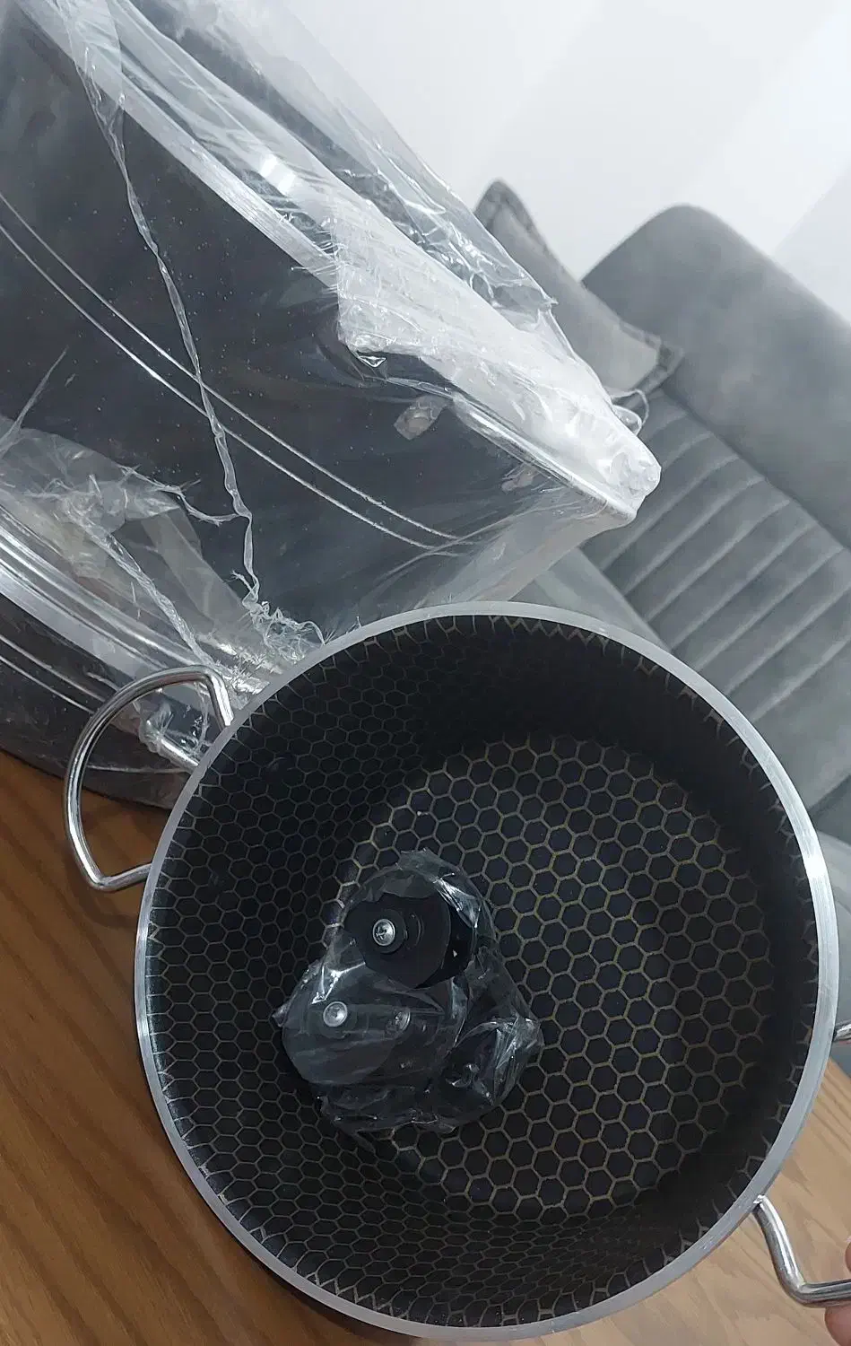 سرویس قابلمه طرح چدن  مشکی|ظروف پخت‌وپز|هادی شهر, |دیوار