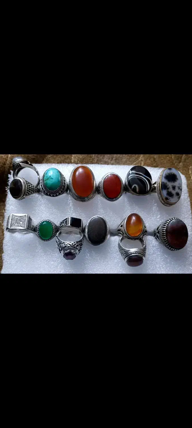 انگشتر نقره قدیمی به قیمت نقره خام|کلکسیون اشیاء عتیقه|یزد, |دیوار