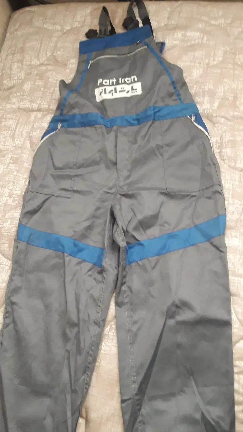 لباس کار|لباس|قم, شهرک امام حسن|دیوار