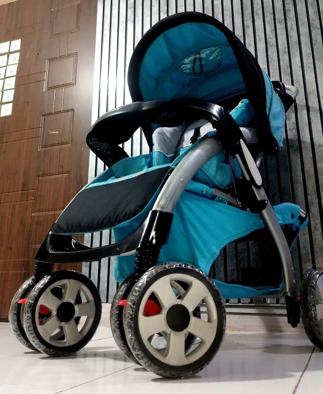 کالسکه خارجی گودبیبی در حدنو سیسمونی تحمل وزن بالا|کالسکه و لوازم جانبی|تهران, جیحون|دیوار