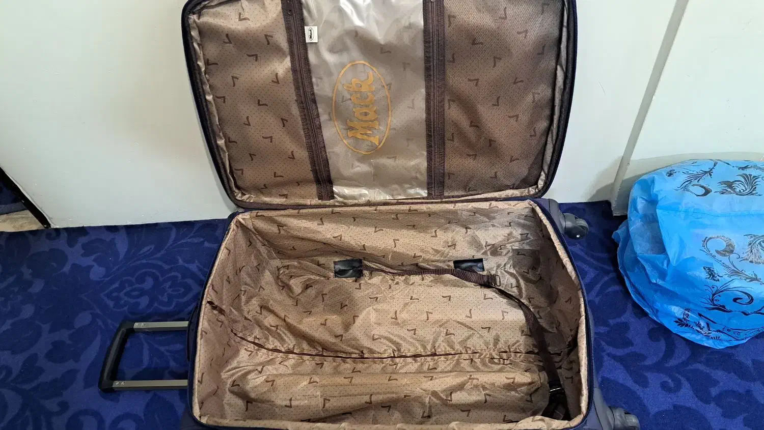 چمدان|کیف، کفش، کمربند|مشهد, شهید مطهری|دیوار