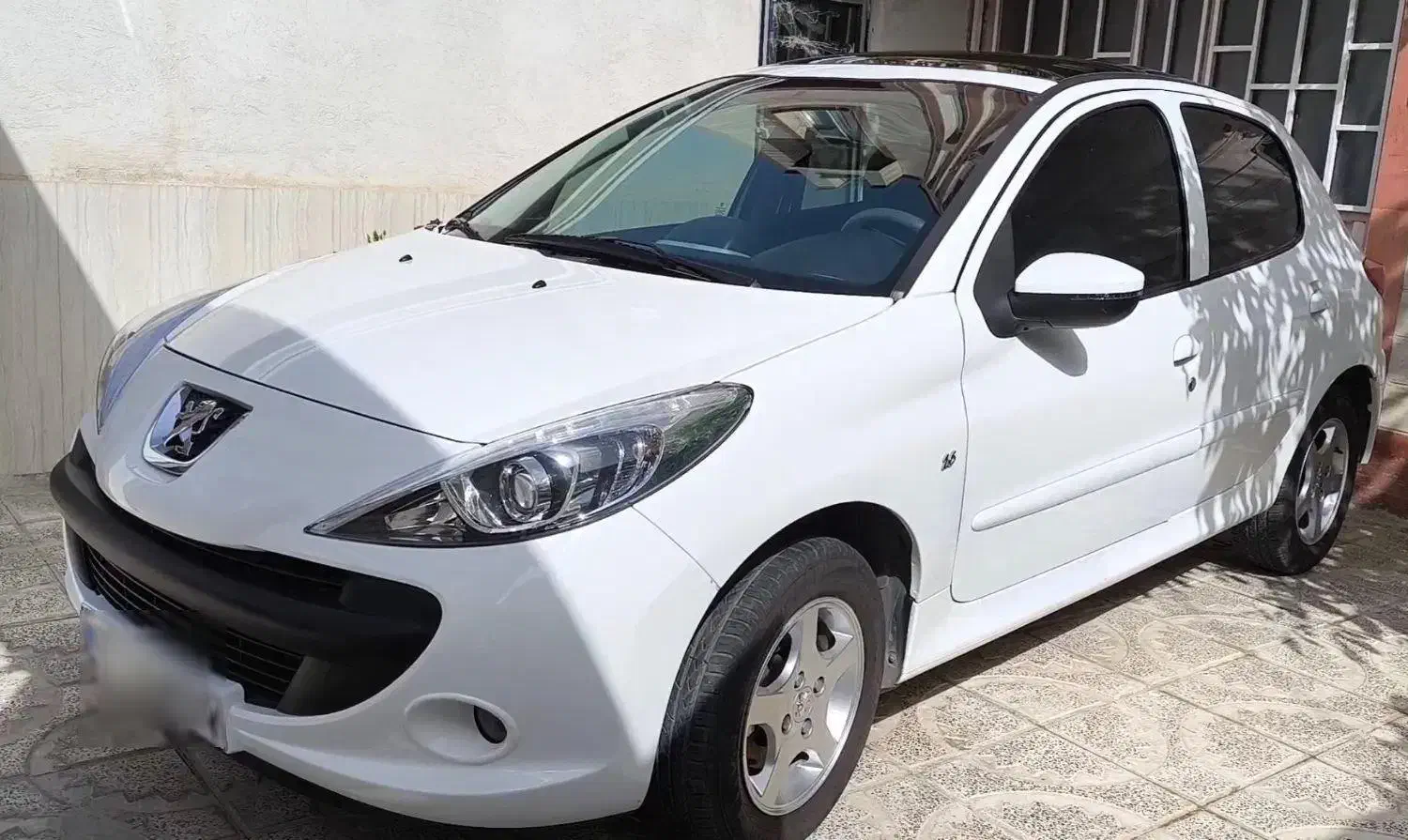 خودرو 207 پانا- فرمان برقی - ESP دار -ارتقا TU5|خودرو سواری و وانت|تهران, نیاوران|دیوار