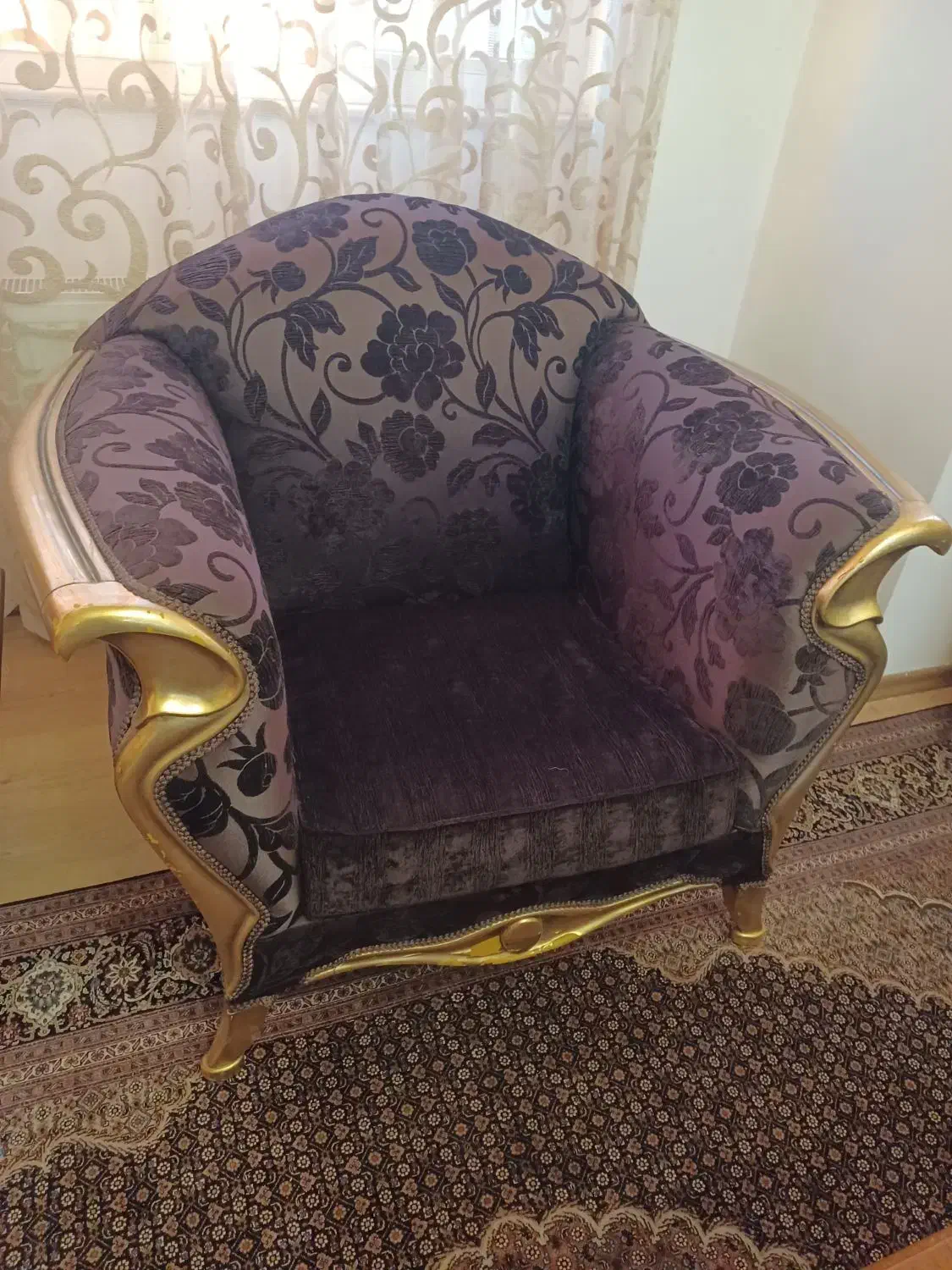 مبل راحتی پارچه تازه تعویض شده|مبلمان خانگی و میز عسلی|زنجان, |دیوار