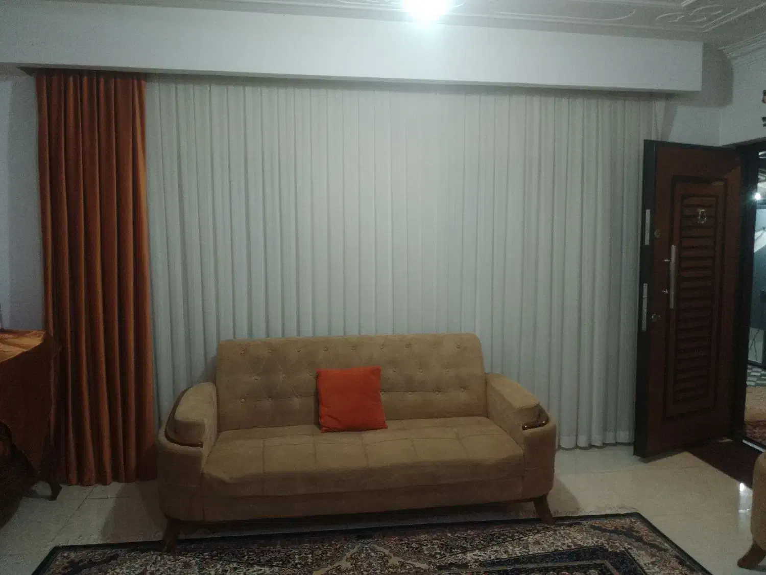 مبل ۷نفره نیوچستر|مبلمان خانگی و میز عسلی|قائمشهر, |دیوار