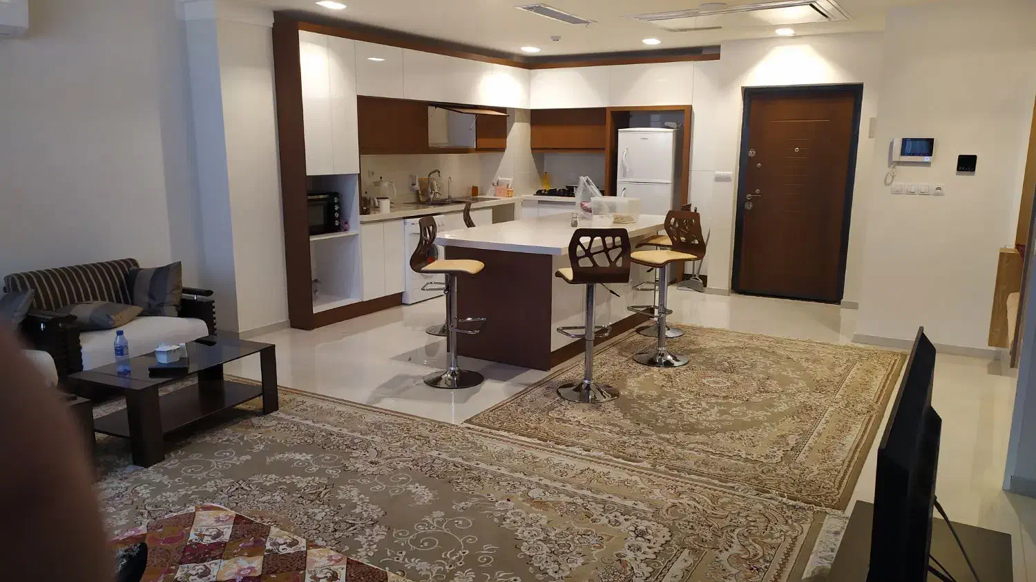 خانه لازم دارم در کنار بزرگراه|اجارهٔ آپارتمان|اصفهان, شمس آباد|دیوار