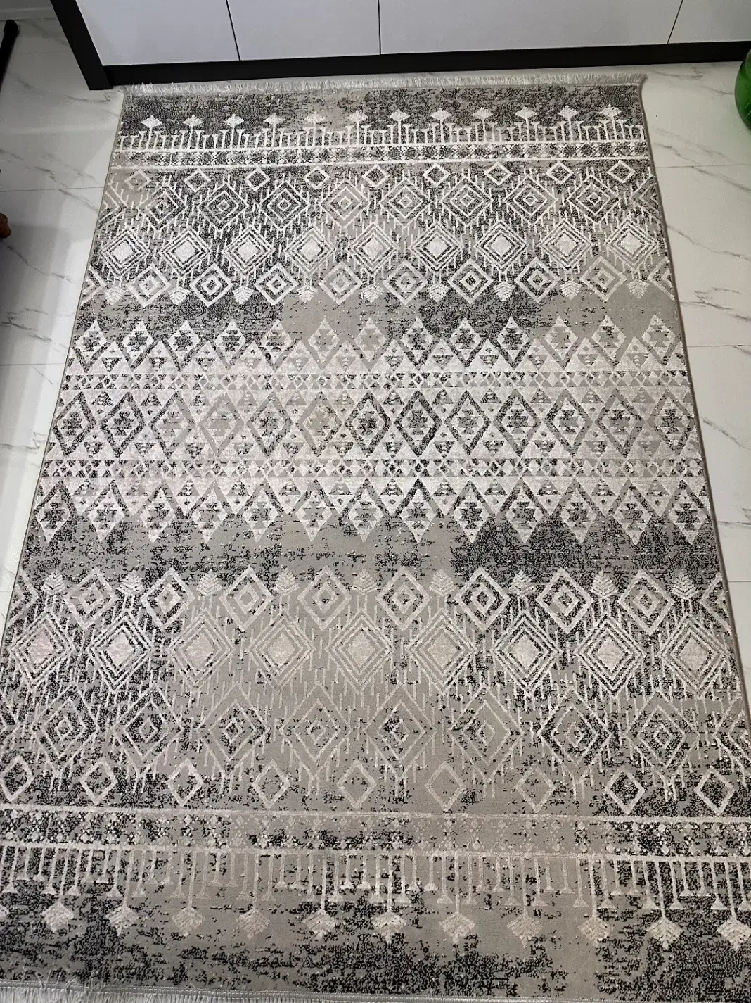 فرش مراکشی|فرش|اصفهان, جاوان|دیوار