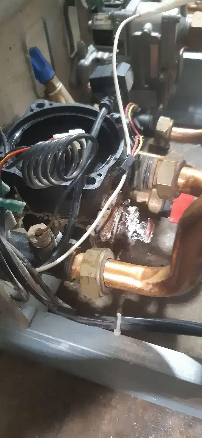 سرویس پکیج و ابگرمکن به صورت تخصصی|خدمات پیشه و مهارت|شاهین‌شهر, خانه کارگر|دیوار