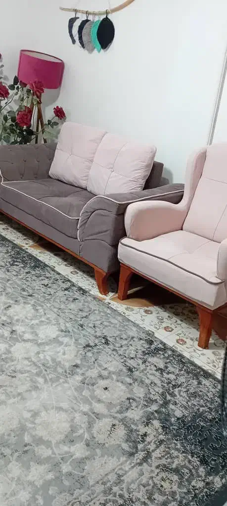 مبل 7 نفره سالم همراه با جلومبلی|مبلمان خانگی و میز عسلی|رشت, سلیمانداراب|دیوار