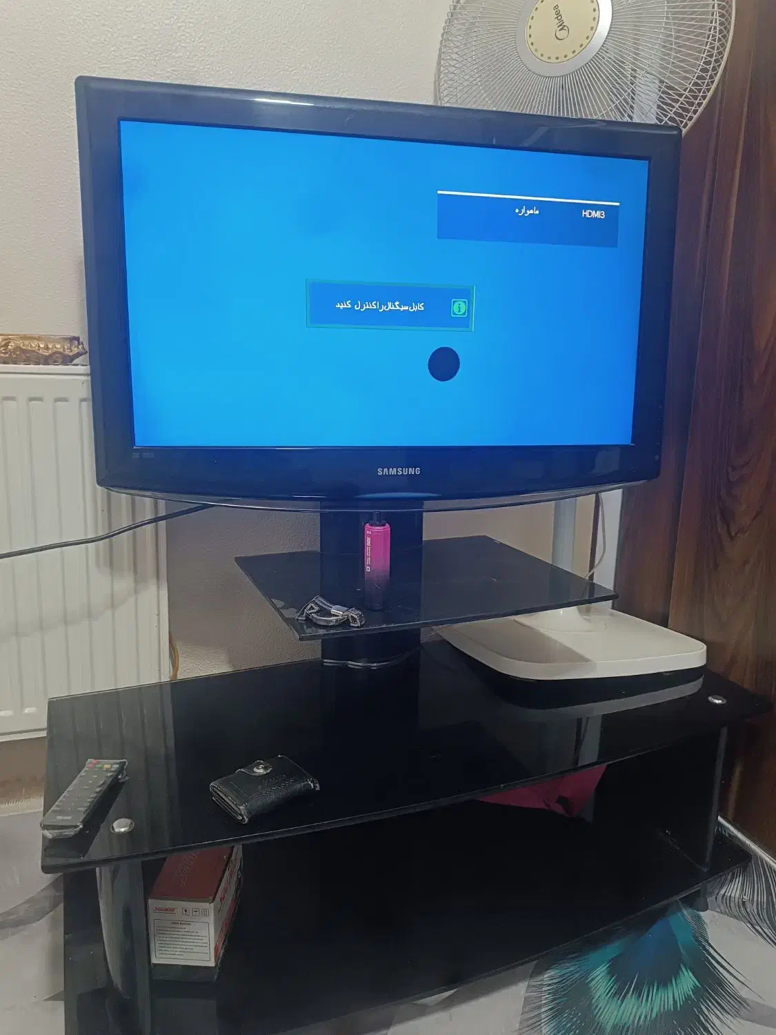 میز تلویزیون سامسونگ 32اینچ|تلویزیون و پروژکتور|شاهین‌شهر, گرگاب|دیوار