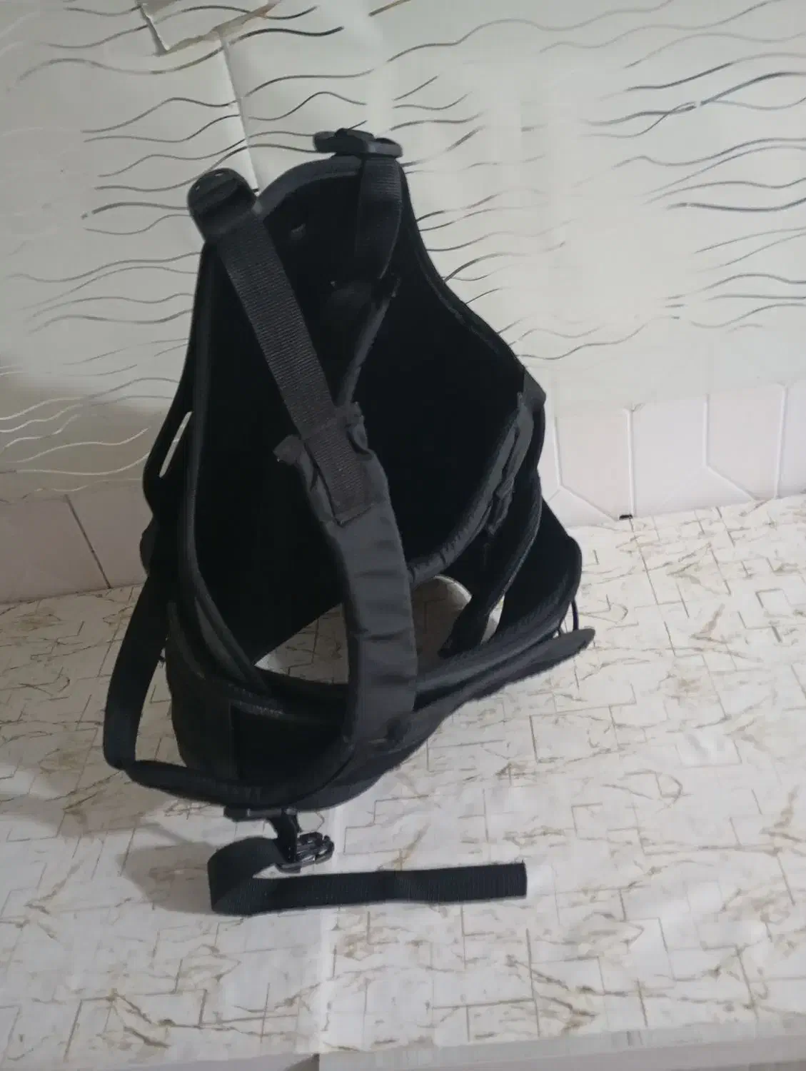 کمربند|کیف، کفش، کمربند|تربت جام, امام|دیوار