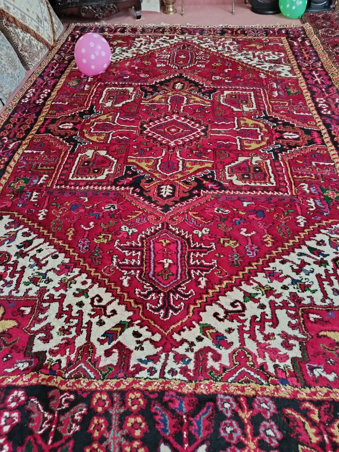 فرش دستباف بارماخ توخوش|فرش|تبریز, |دیوار