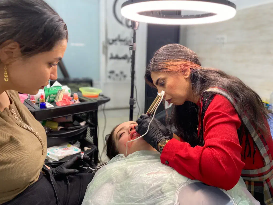 آموزش صفر تا۱۰۰ آرایش دائم +تخصص ادیت وتولید محتوا|خدمات آموزشی|ارومیه, |دیوار