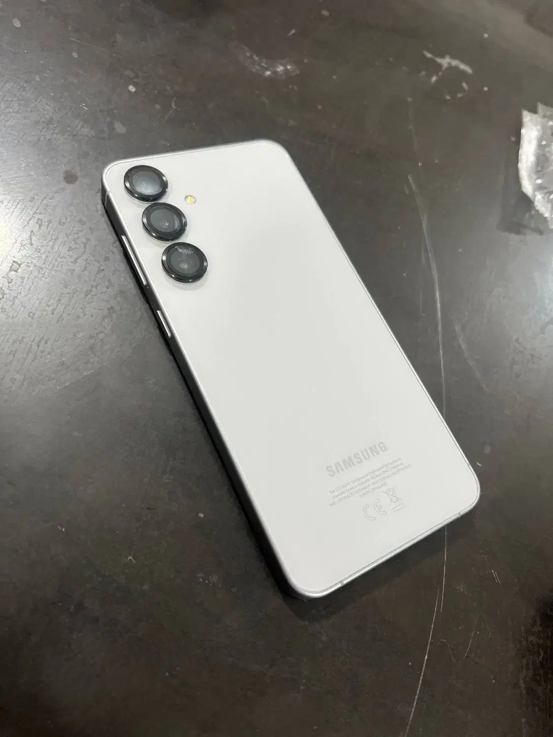 s24fe|موبایل|فردیس, شهرک شهید حسینی|دیوار