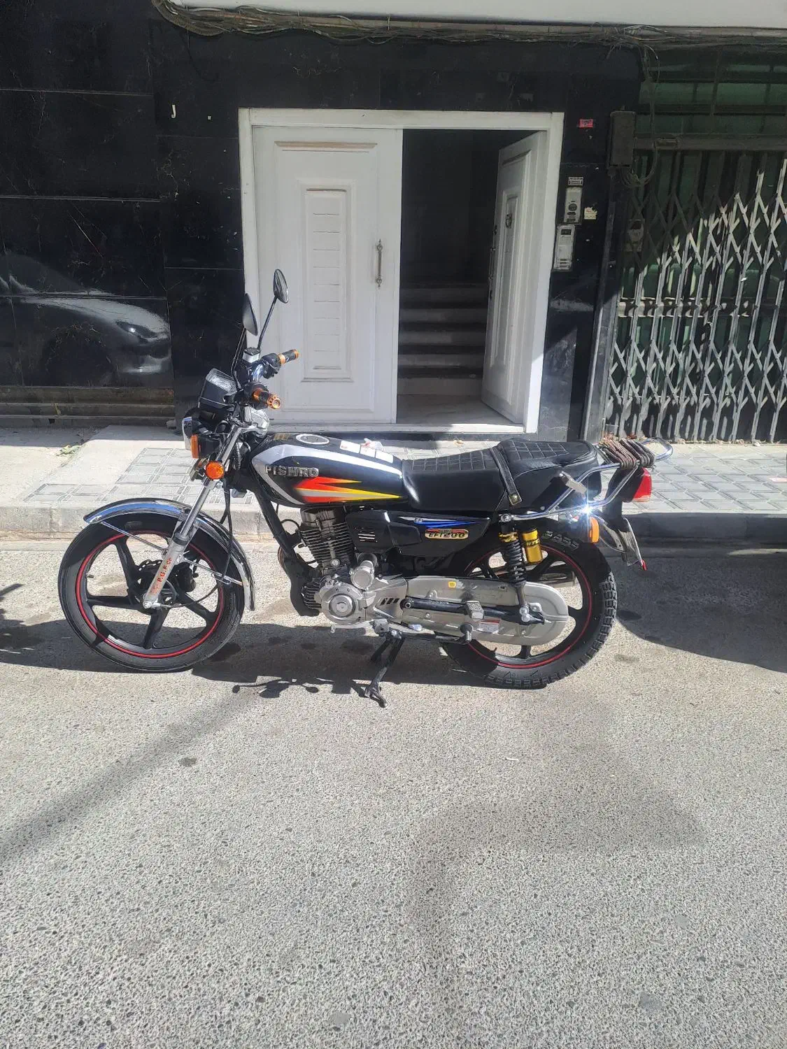 هندا۲۰۰ مدل ۴۰۲|موتورسیکلت|محمدشهر, سیدآباد|دیوار