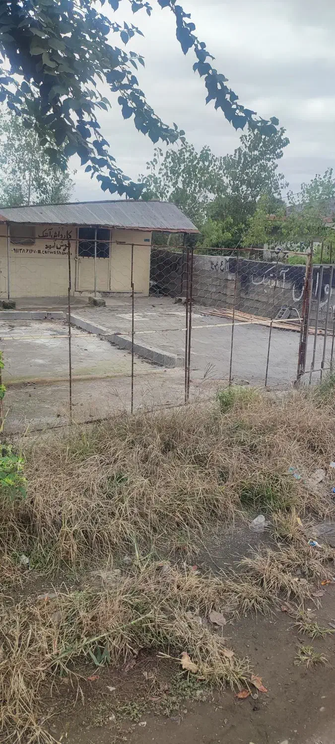 اجاره مغازه همراه با ۱۰۰ متر حیاط|اجارهٔ مغازه و غرفه|رودسر, |دیوار