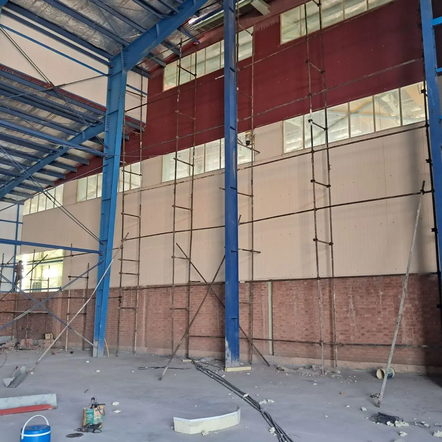 نصب انواع ساندویچ پانل|خدمات پیشه و مهارت|کرمان, |دیوار