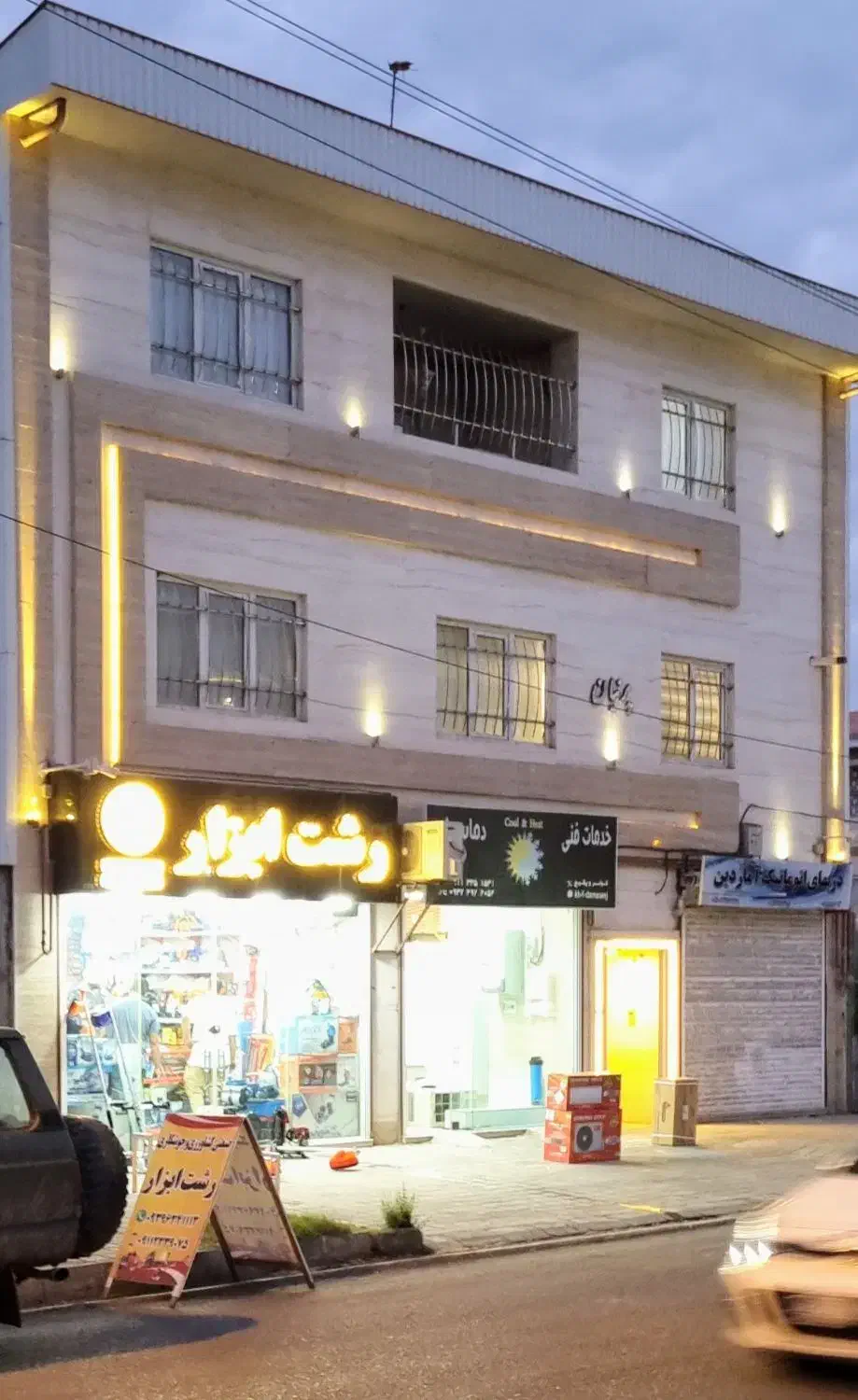 اجاره مغازه ۱۸ متری بر بلوار عشوری|اجارهٔ مغازه و غرفه|رشت, فرزانه|دیوار
