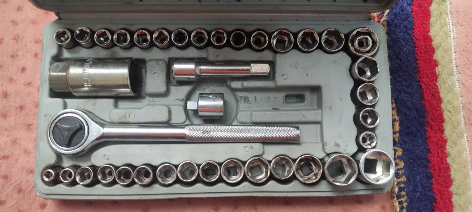 جعبه بکس|ابزارآلات|دورود, |دیوار