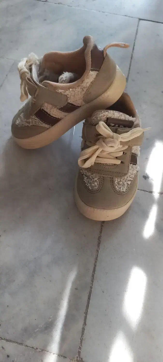 کفش بچگانه|کفش و لباس بچه|مشهد, کوی ولیعصر|دیوار