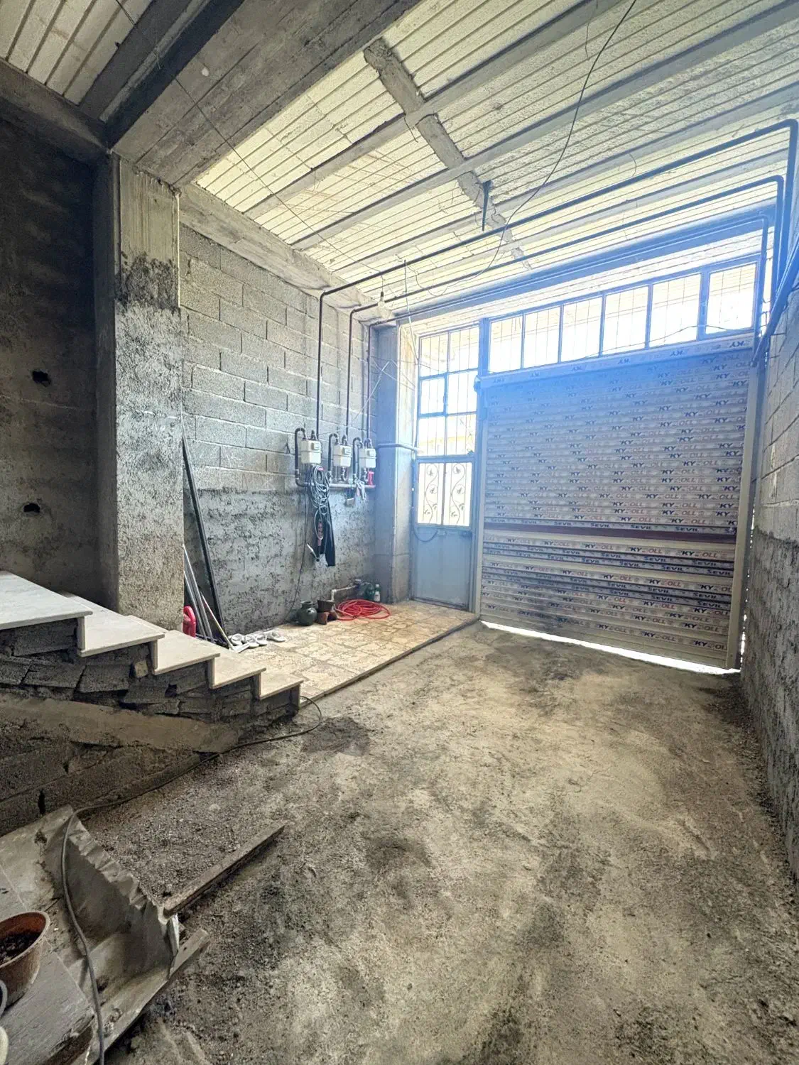 ساختمان تجاری مسکونی، موقعیت کمنظیر سرمایهگذاری|فروش آپارتمان|کلاچای, |دیوار