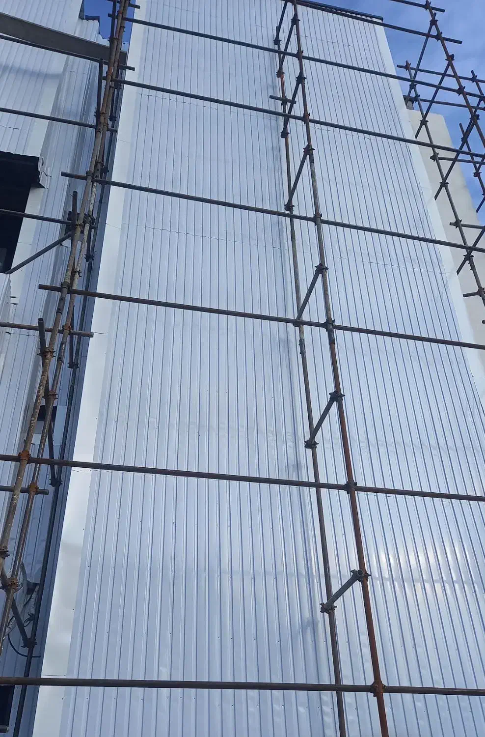 پوشش سقف وشیروانی پولادی|خدمات پیشه و مهارت|چالوس, |دیوار