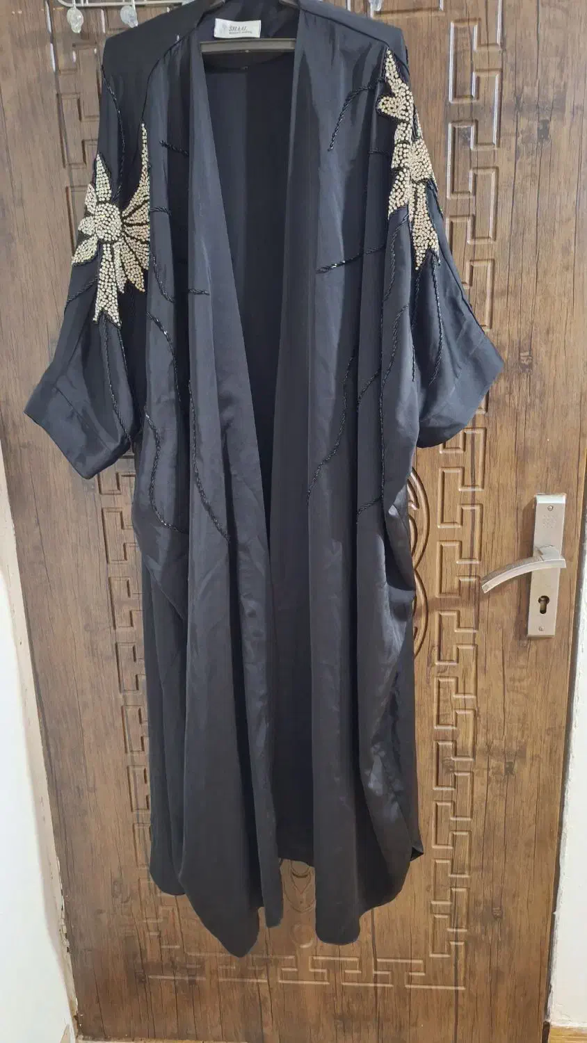 مانتو عبایی نگین کارشده|لباس|صفادشت, |دیوار