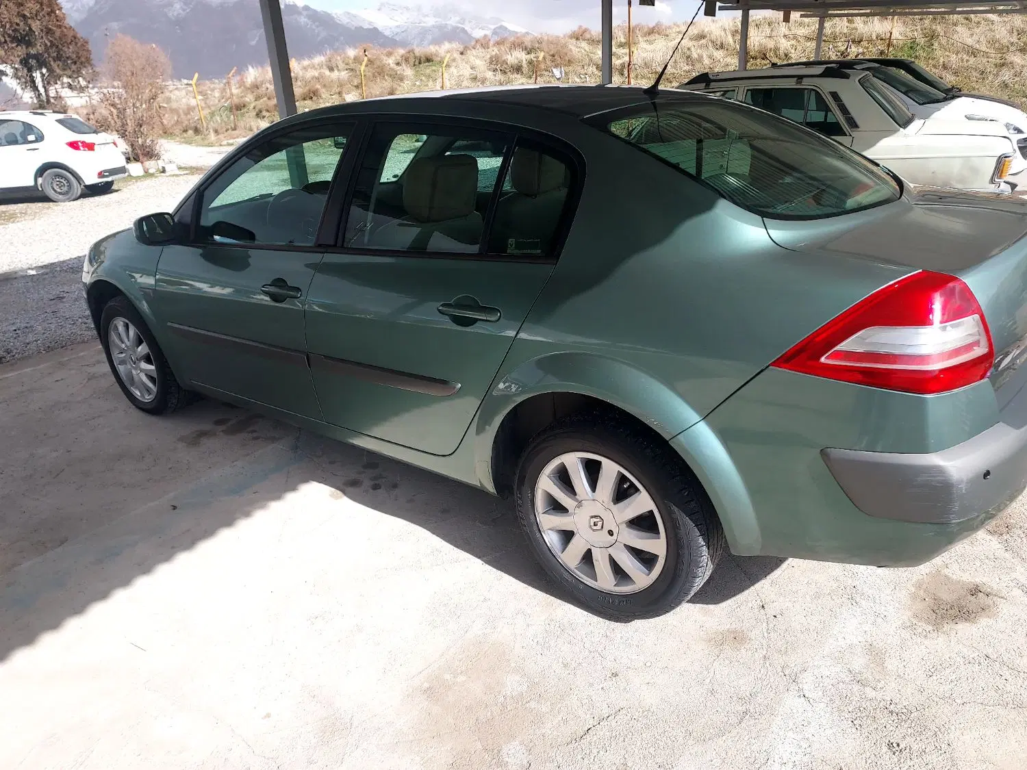 مگان 2000cc|خودرو سواری و وانت|همدان, |دیوار