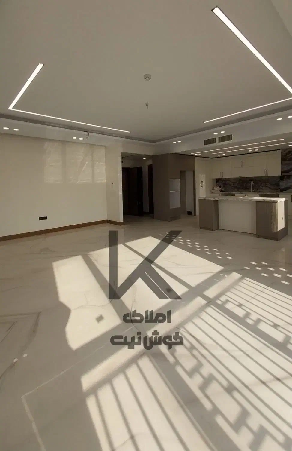 توانیر ۱۳۵ متر نوساز سوپر لوکس (آفتاب گیر بی نظیر)