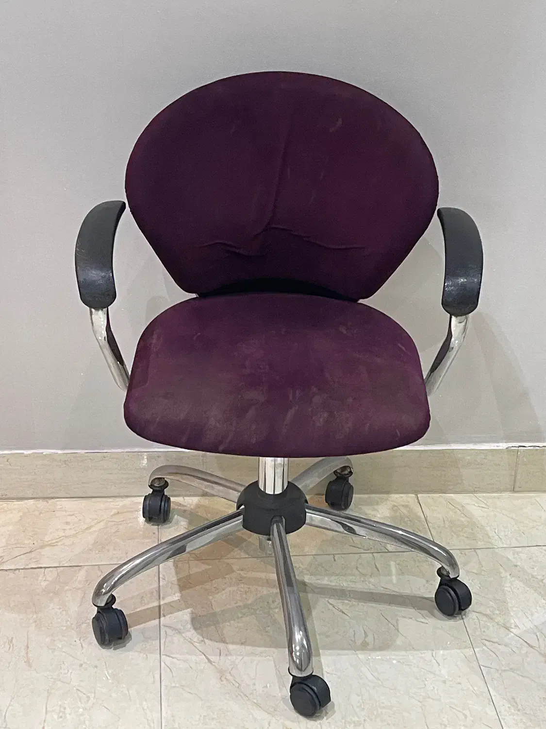 صندلی گردان|مبلمان اداری|رشت, علی آباد|دیوار