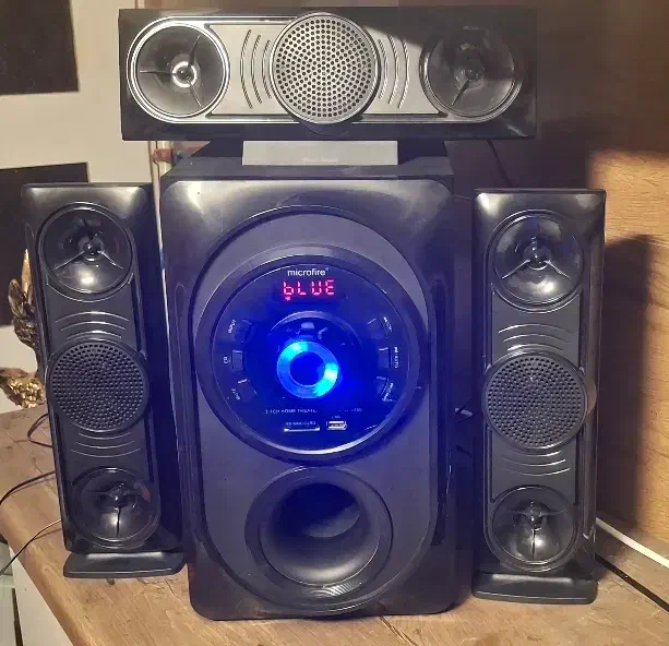 اسپیکر ۴ تکه میکروفایر|قطعات و لوازم جانبی رایانه|شیراز, شهرک فرزانگان|دیوار