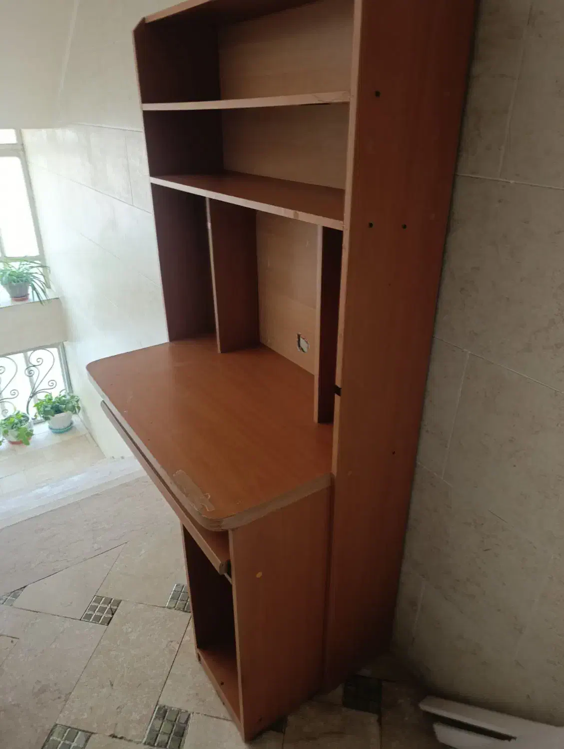 میز کامپیوتر|میز تحریر و کامپیوتر|شاهینشهر, نظامی|دیوار