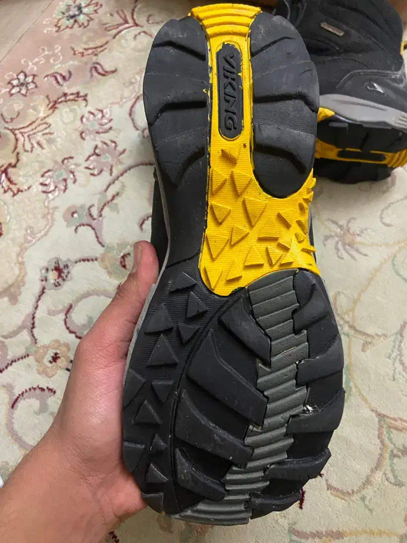 پوتین کوهنوردی اورجینال|کیف، کفش، کمربند|اردبیل, |دیوار