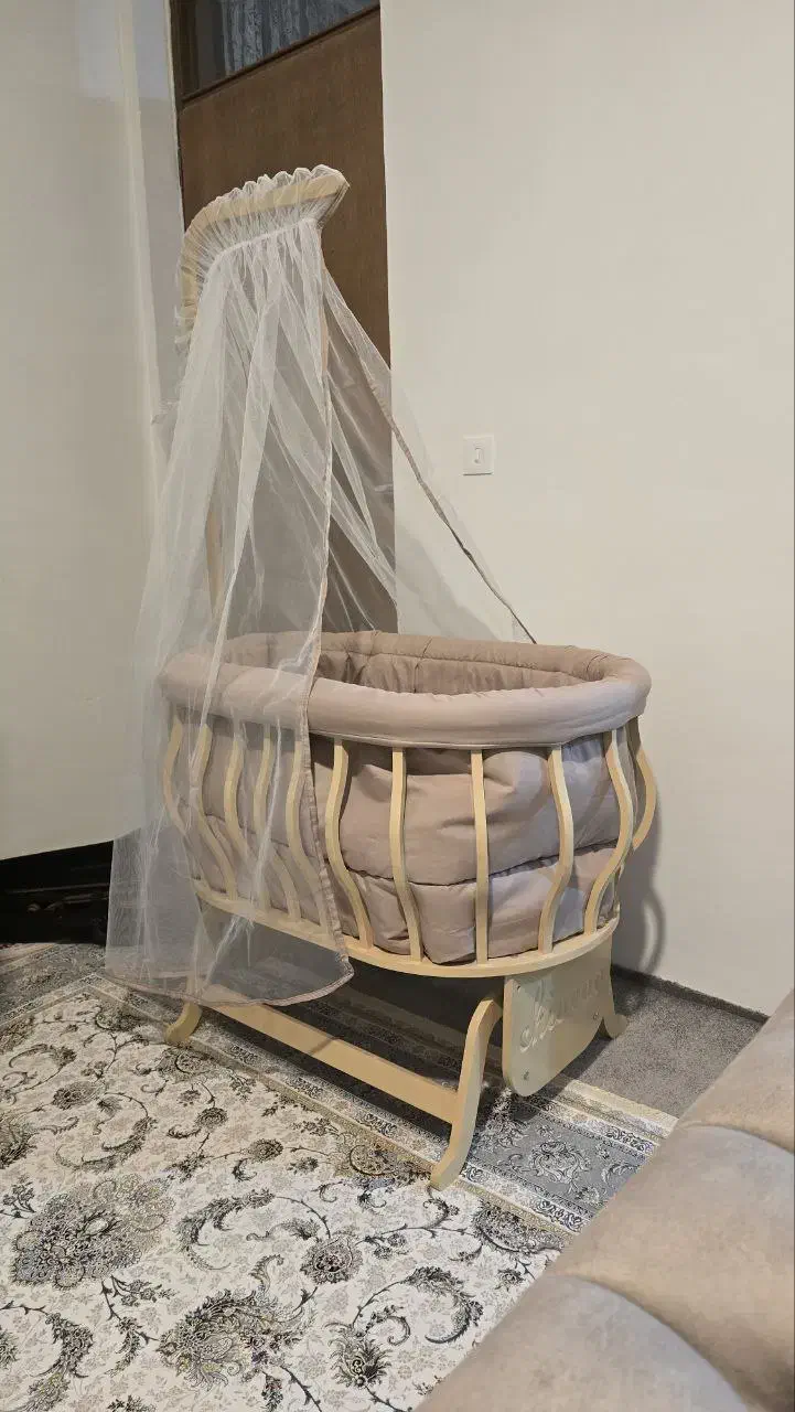 گهواره نوزاد|تخت و صندلی بچه|مرند, |دیوار