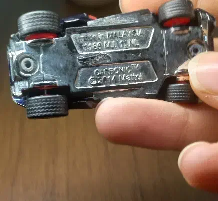 هاتویلز|اسباب‌‌بازی|رشت, چمارسرا|دیوار