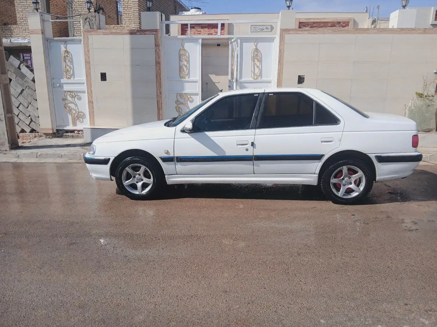 پژو پارس|خودرو سواری و وانت|دوگنبدان, |دیوار