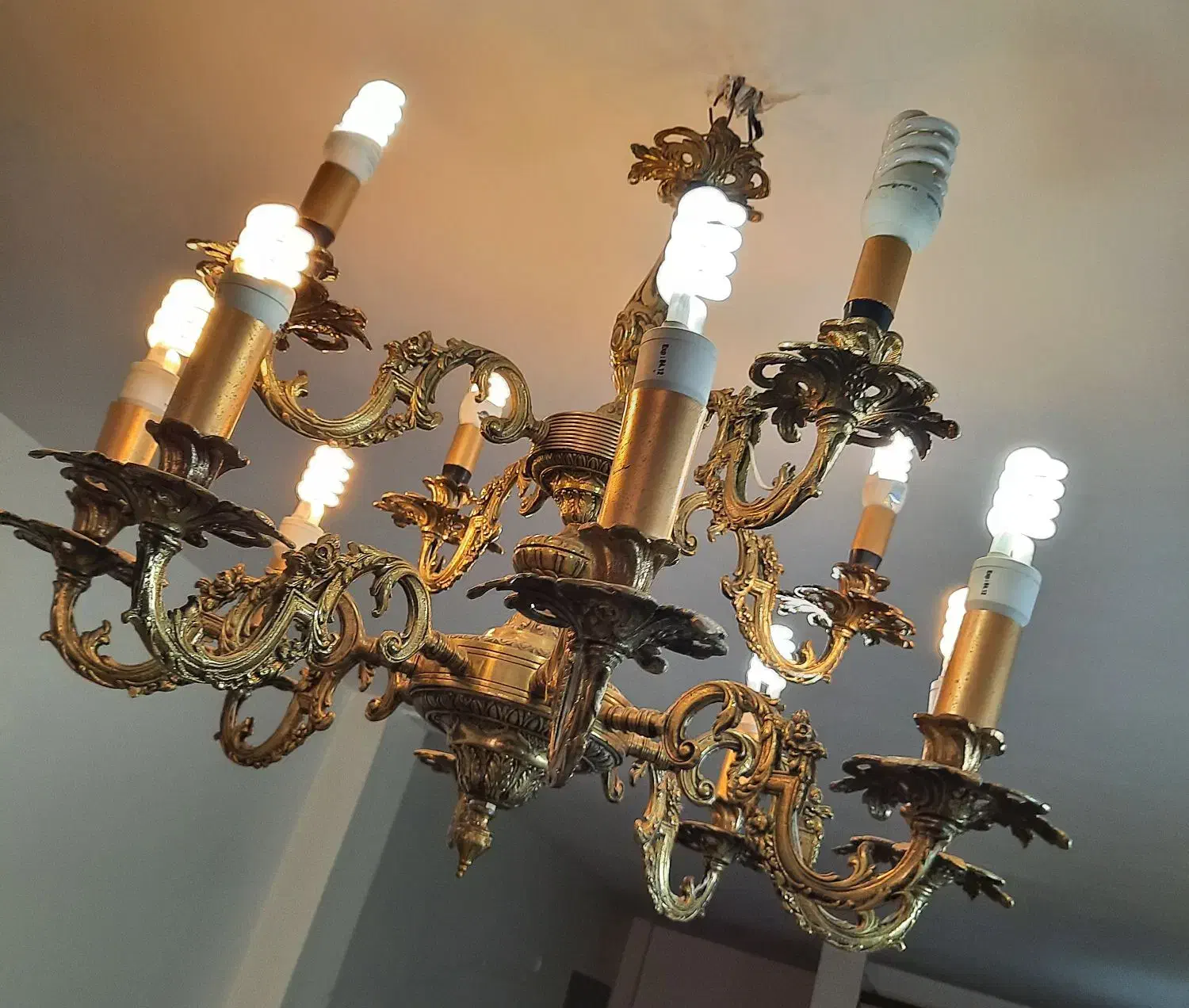 یک جفت لوستر برنج 12 و 15 شاخه اصلی در حد نو|لوستر و چراغ آویز|تهران, نیروی هوایی (پیروزی)|دیوار