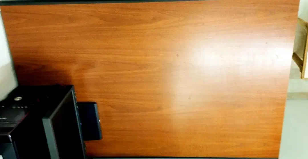 کمد و میز کاپیوتر و صندلی و میز کوچیک(برای مطالعه)|میز تحریر و کامپیوتر|ارومیه, |دیوار