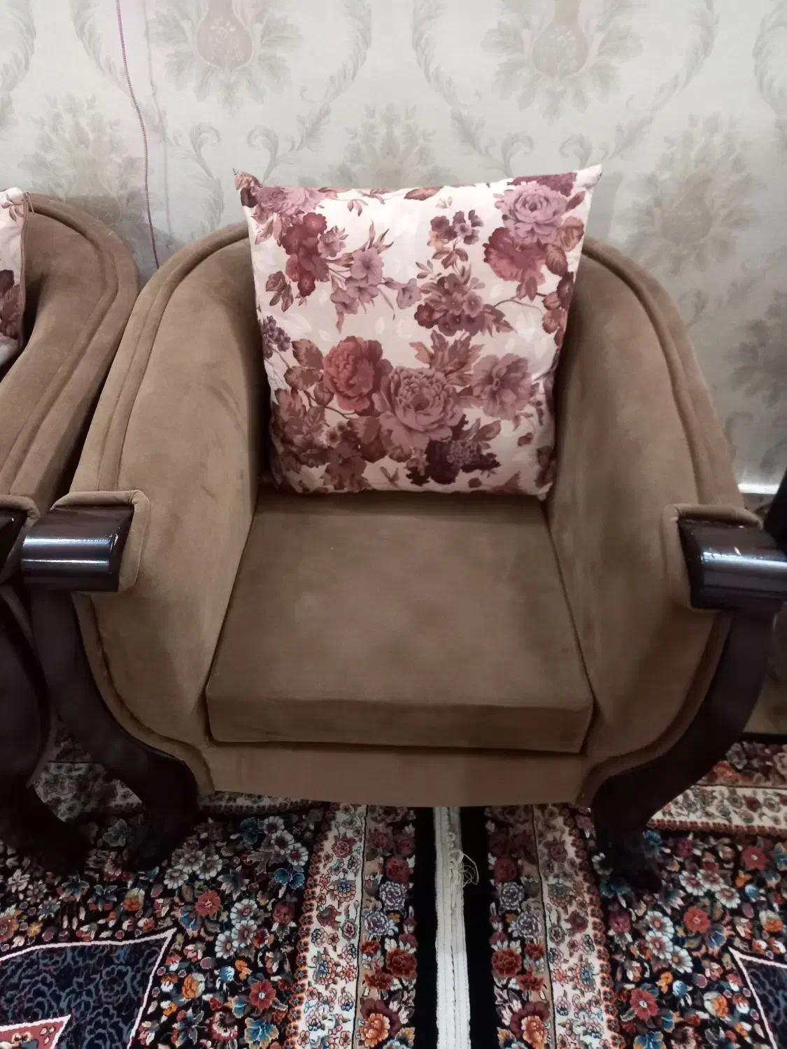 مبلمان۷نفره درحد نو|مبلمان خانگی و میز عسلی|مشهد, ایوان|دیوار