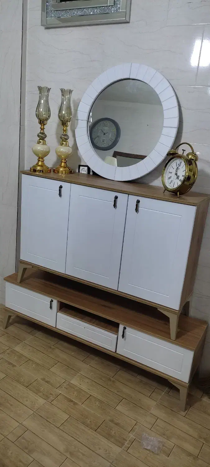 آینه و کنسول و میز تلویزیون|بوفه، ویترین، کنسول|کوهدشت, |دیوار