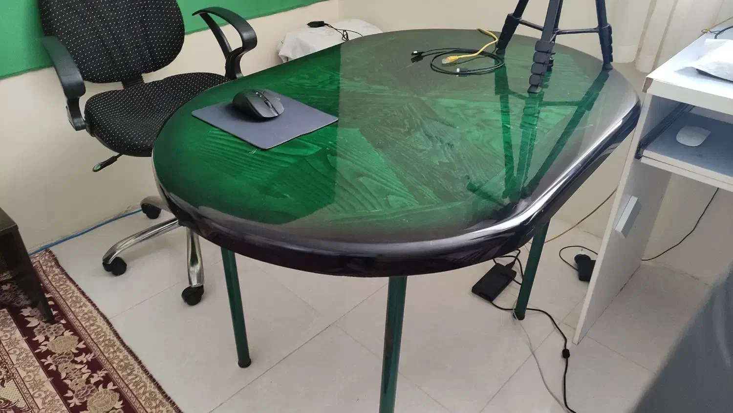 میز کار، ناهارخوری، کامپیوتر|میز و صندلی غذاخوری|هشتگرد, فاز ۷ مهستان|دیوار