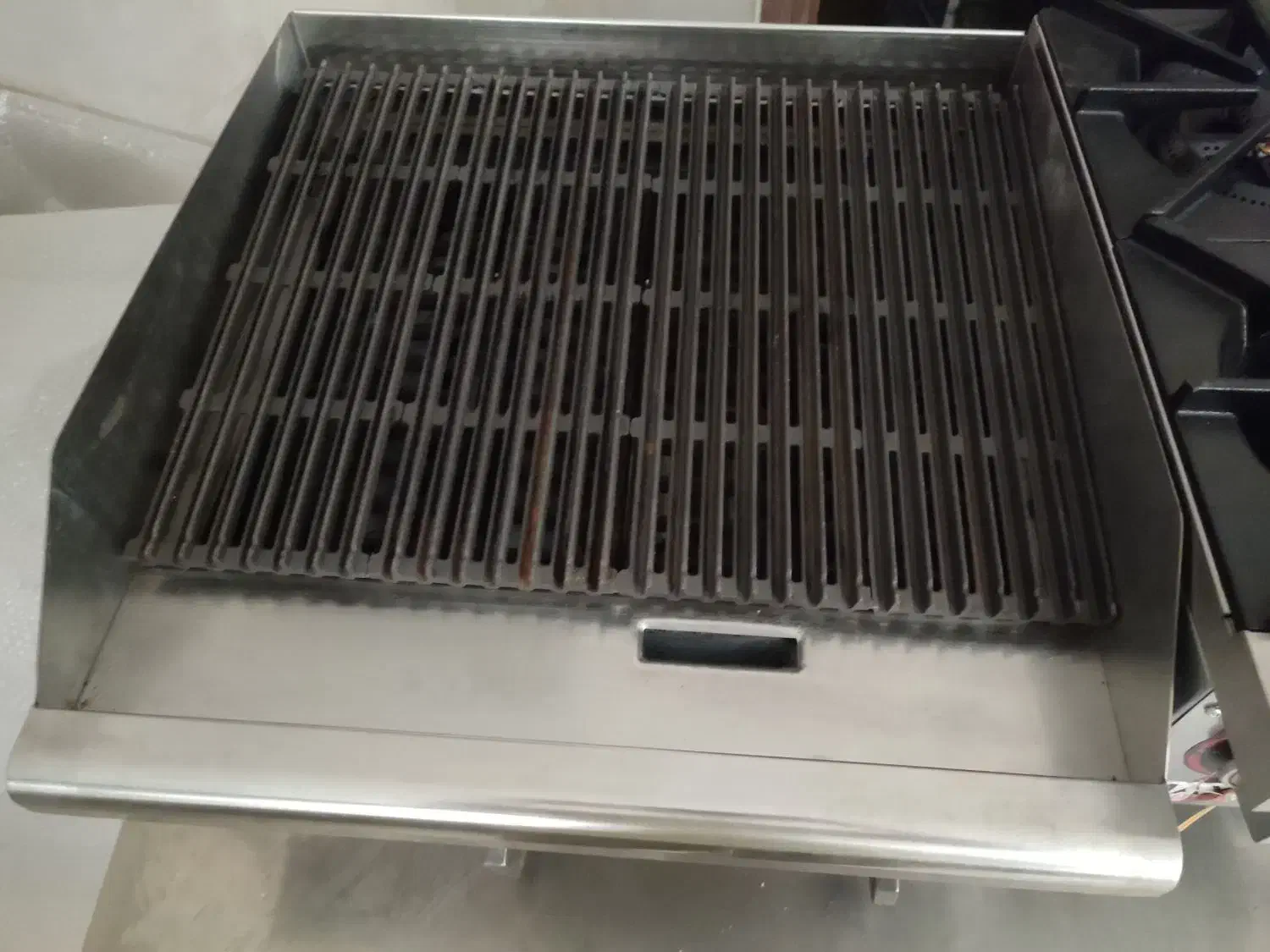 گریل ذغالی (Max)|اجاق گاز و لوازم برقی پختوپز|قم, پردیسان|دیوار