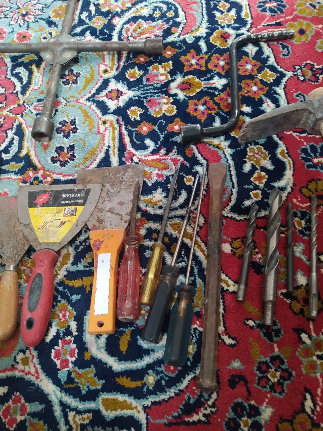 وسایل کار|ابزارآلات|زابل, |دیوار