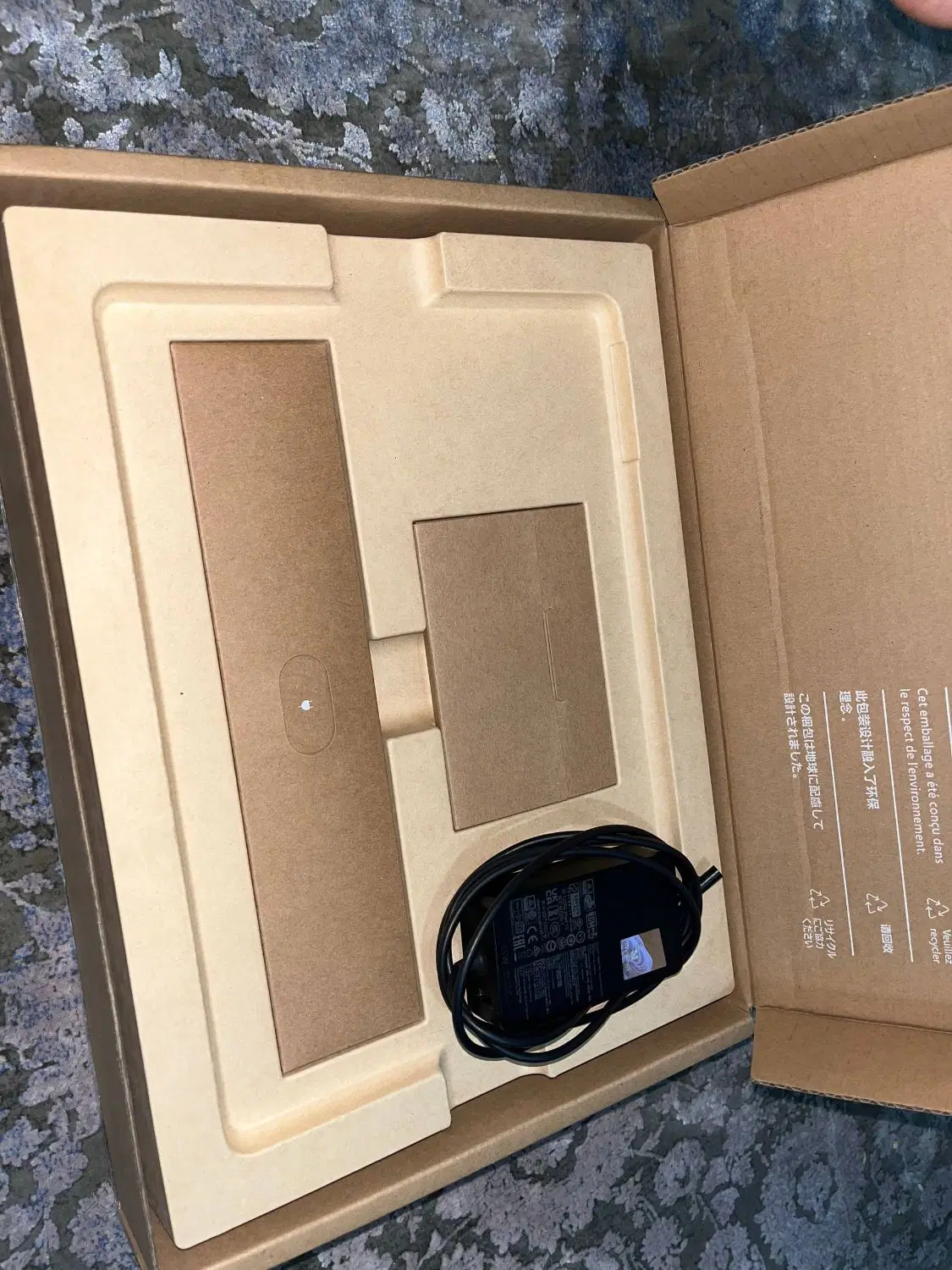 surface pro 9+کیبورد و قلم اورجینال|رایانه همراه|تهران, شیخ هادی|دیوار