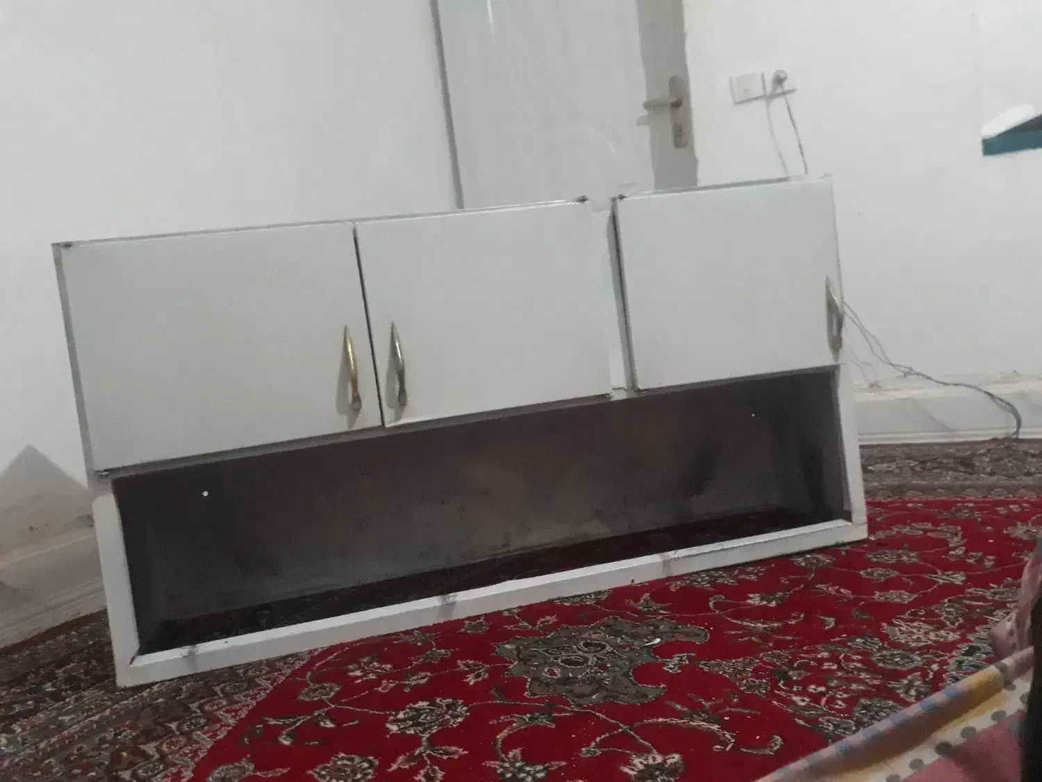 با سلام اب چکان|آبچکان و نظمدهنده ظروف|خرمآباد, |دیوار