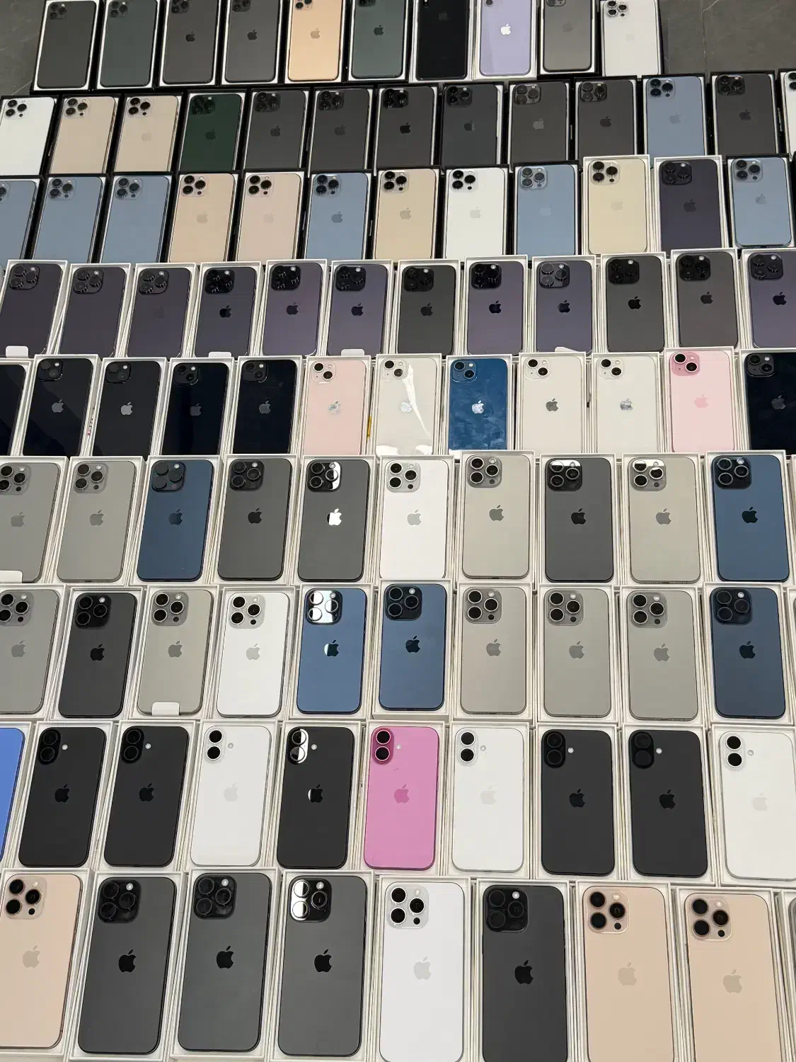 ایفون استور تهران|موبایل|تهران, استاد معین|دیوار