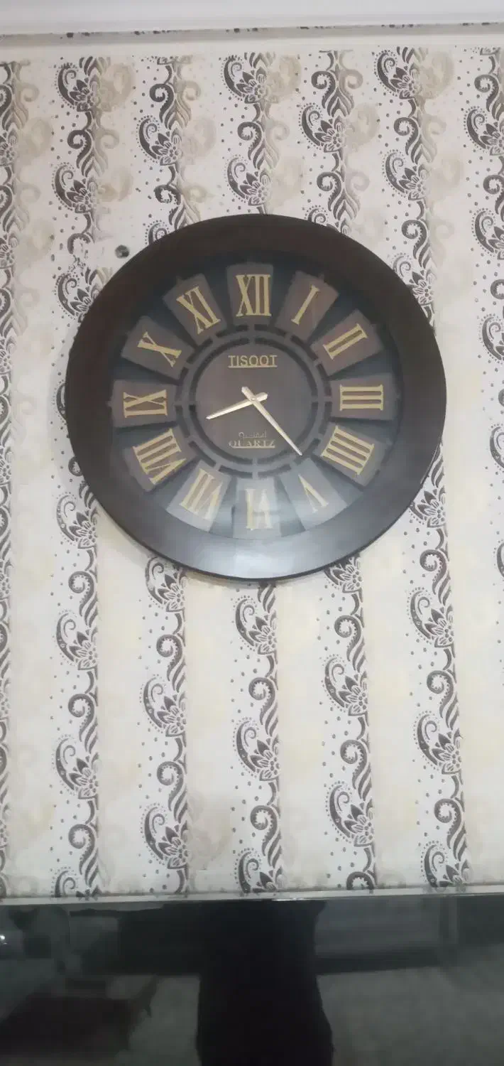 ساعت  در حد نو|ساعت دیواری و تزئینی|سنندج, |دیوار