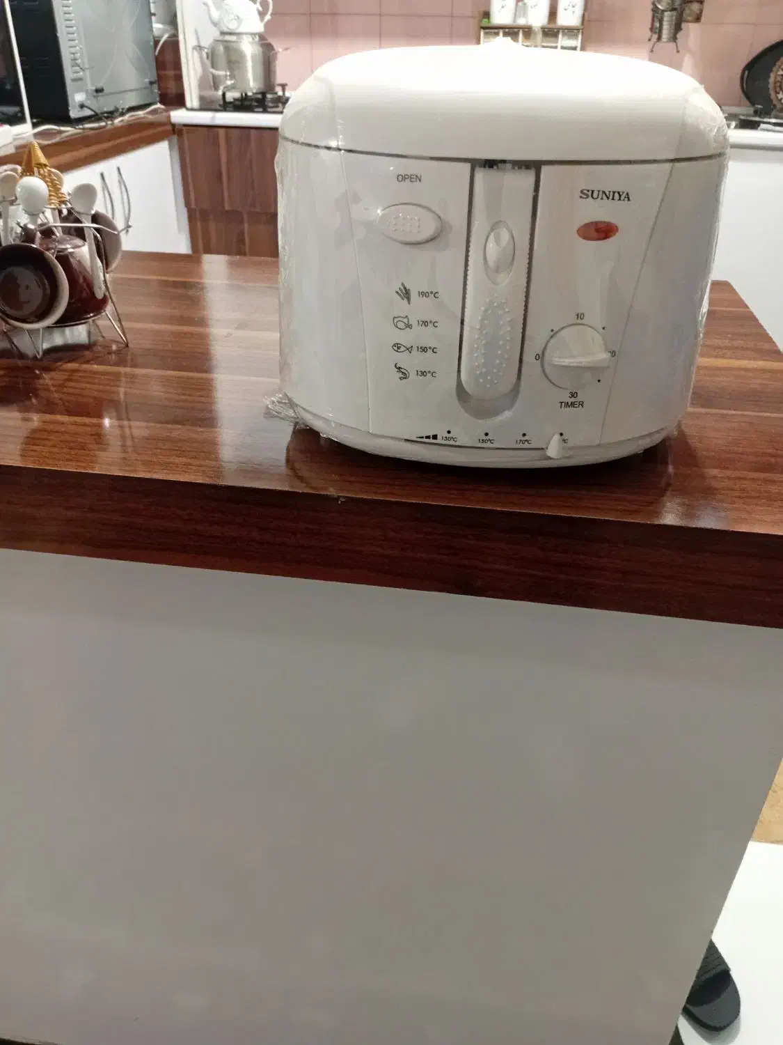 سرخ کن|اجاق گاز و لوازم برقی پخت‌وپز|تربت‌حیدریه, باغ سلطانی|دیوار