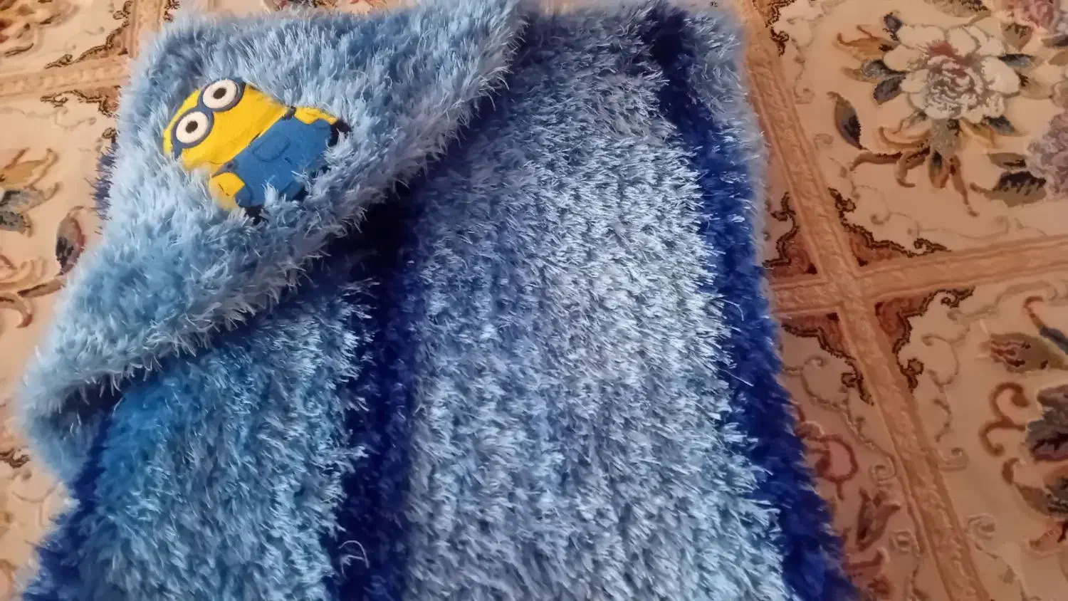 پتونوزاد|رختخواب، بالش، پتو|تربت‌حیدریه, باغ سلطانی|دیوار