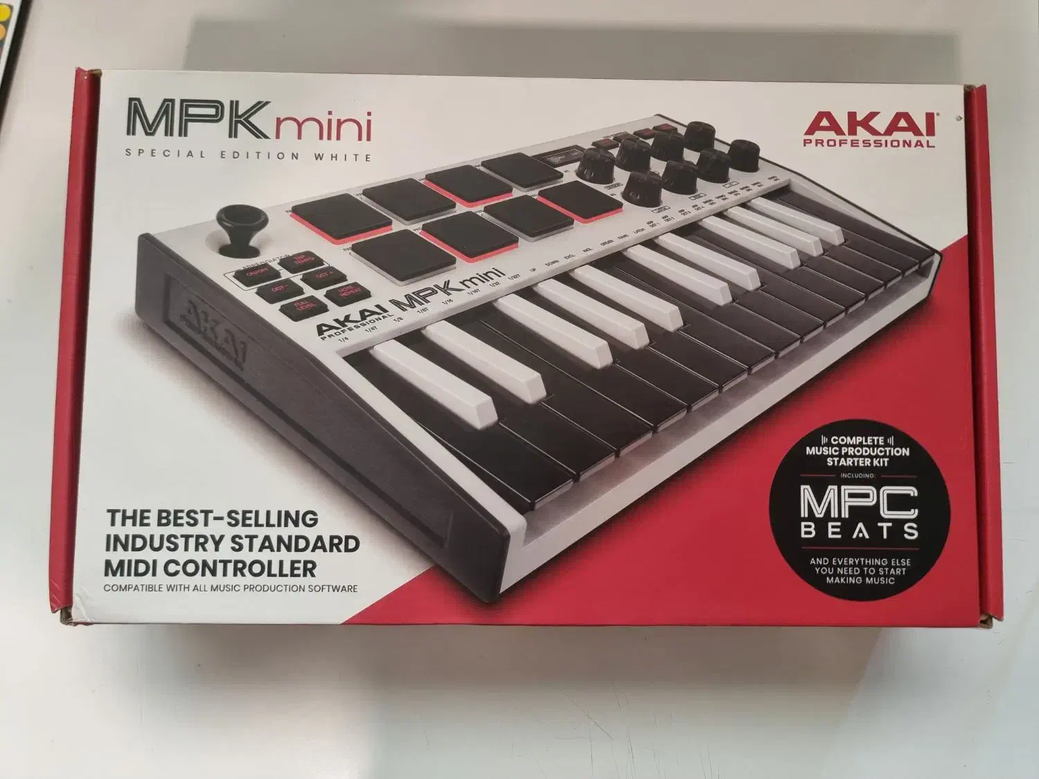 میدی کنترلر مدل AKAI MPK mini Mk3 white|پیانو، کیبورد، آکاردئون|ساری, |دیوار